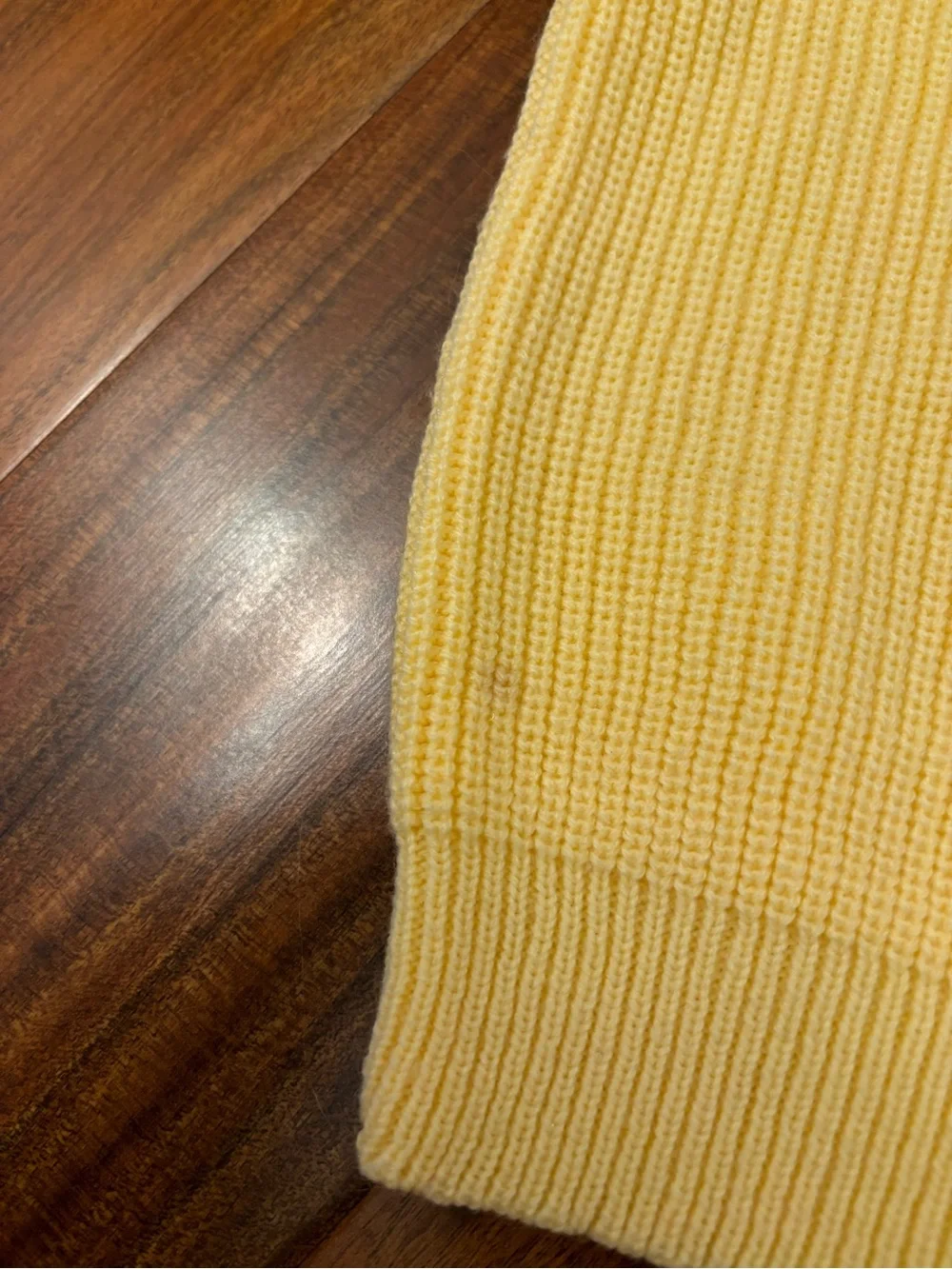 Osh Kosh B’Gosh vintage light yellow knit crewneck sweater